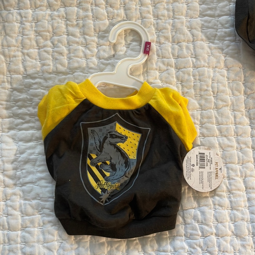 Harry Potter Pet tee-shirt. Size L